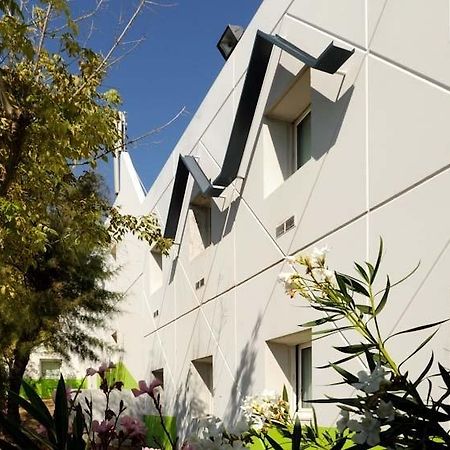 Lemon Hotel Dreux Chartres Exterior photo